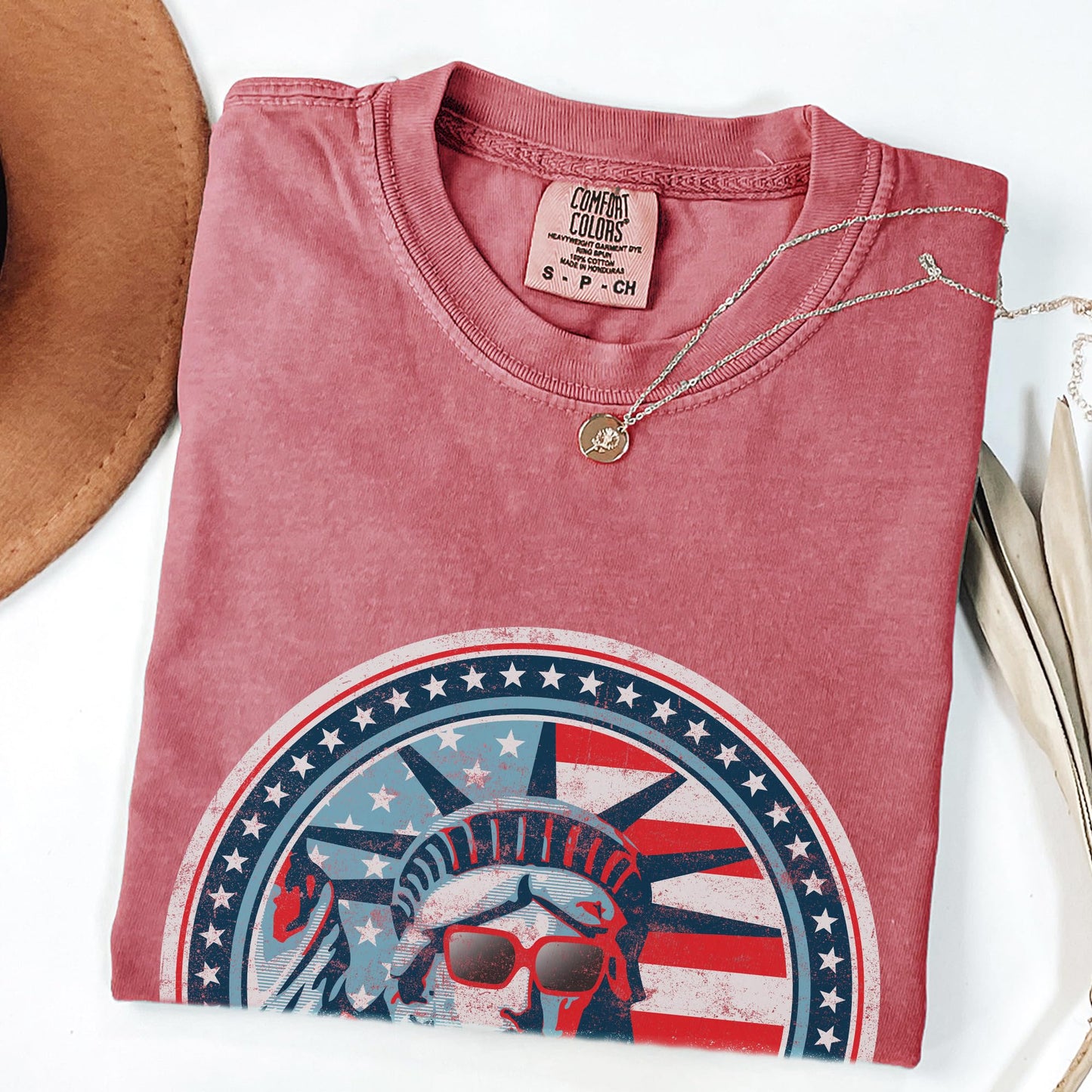 Tee Territory Boss Babe USA Themed T-Shirt, 4th of July, Independence Day, Graphic Tee for Women, Men, Unisex, 100% Cotton