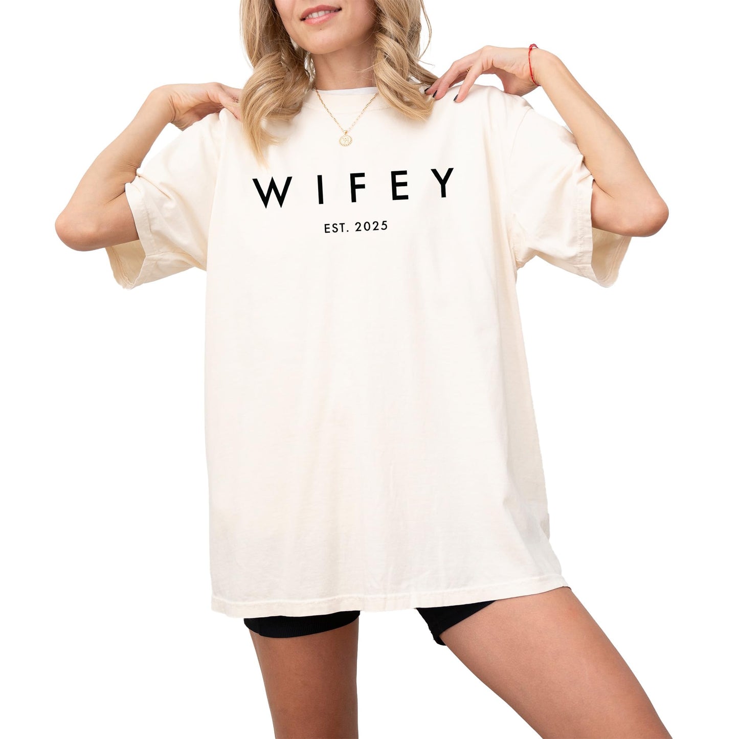 Hubby & Wifey Couple T-Shirt - 100% Cotton, Retro Oversized Graphic Honeymoon Tee for Men & Women