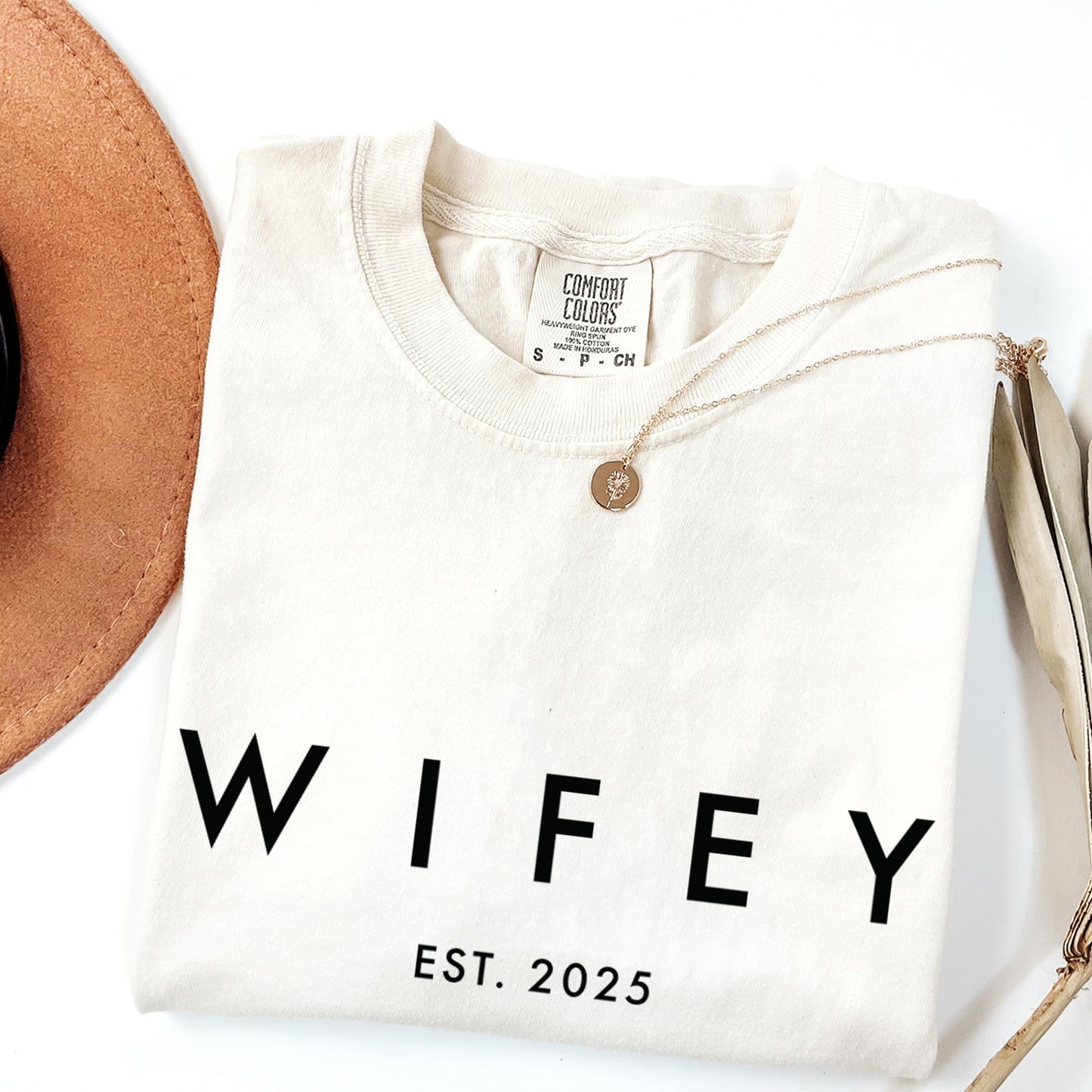 Couple T-Shirt for Men, Women, Hubby and Wifey Est. 2025 Honeymoon Shirt 100% Cotton Retro Look Oversized Graphic Tee