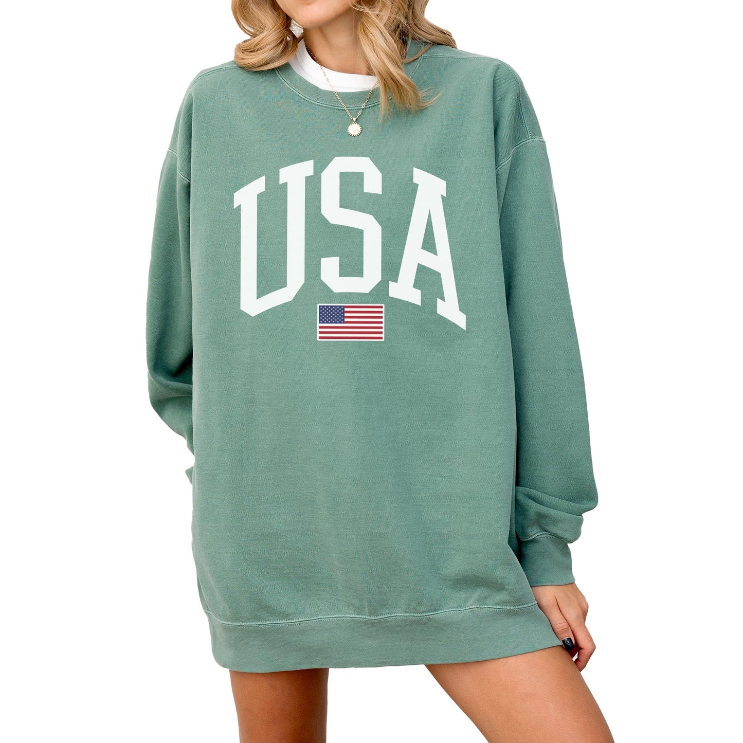 USA Flag Graphic Sweatshirt for 4th of July – Unisex Pullover for Women and Men, 80% Cotton, Perfect for Independence Day
