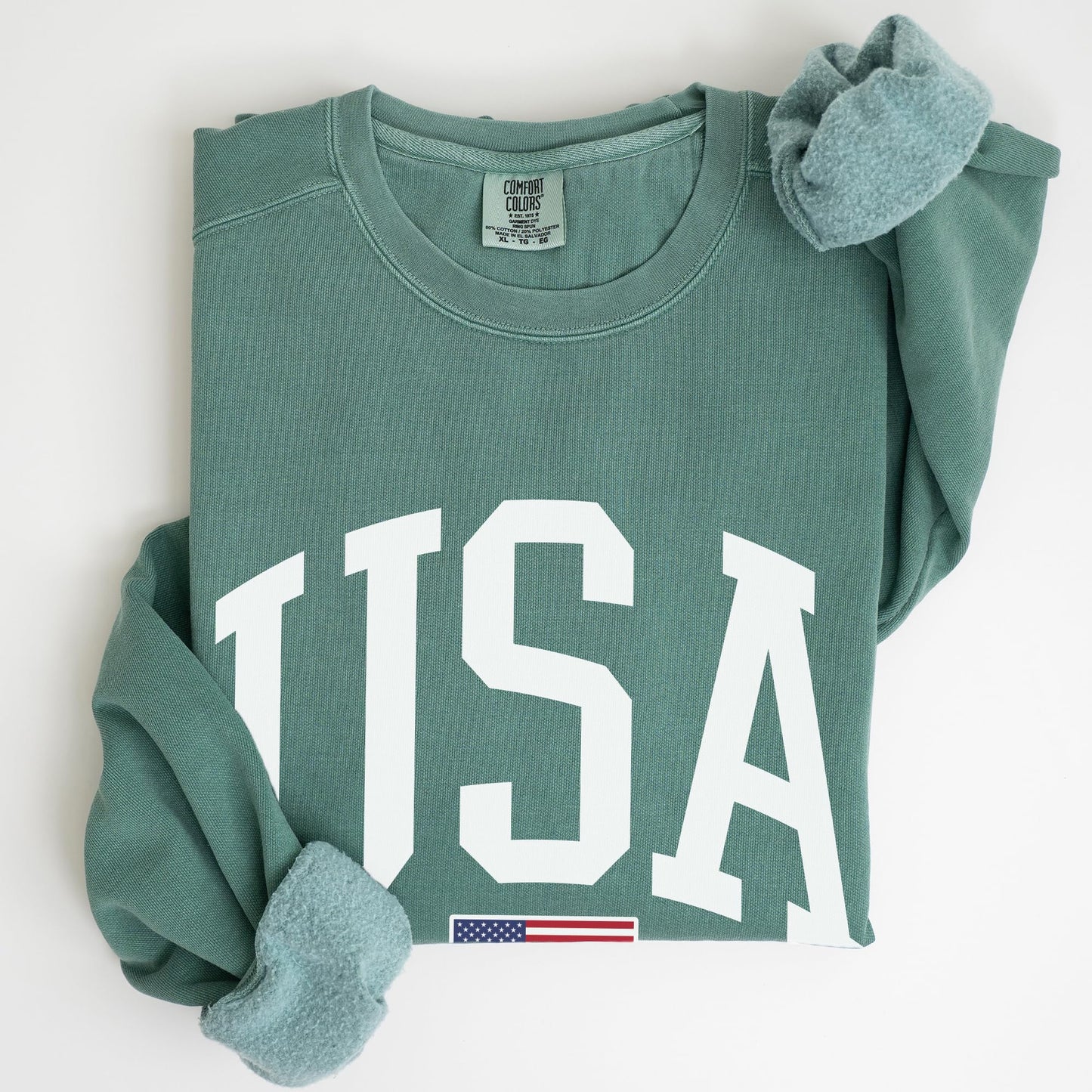 USA Flag Graphic Sweatshirt for 4th of July – Unisex Pullover for Women and Men, 80% Cotton, Perfect for Independence Day