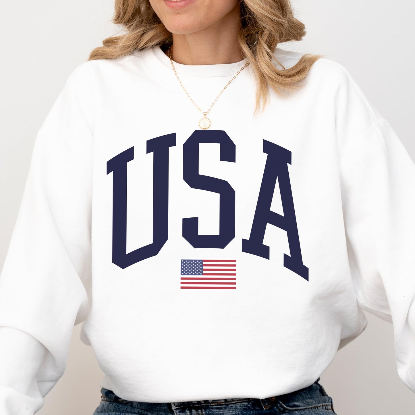 USA Flag Graphic Sweatshirt for 4th of July – Unisex Pullover for Women and Men, 80% Cotton, Perfect for Independence Day