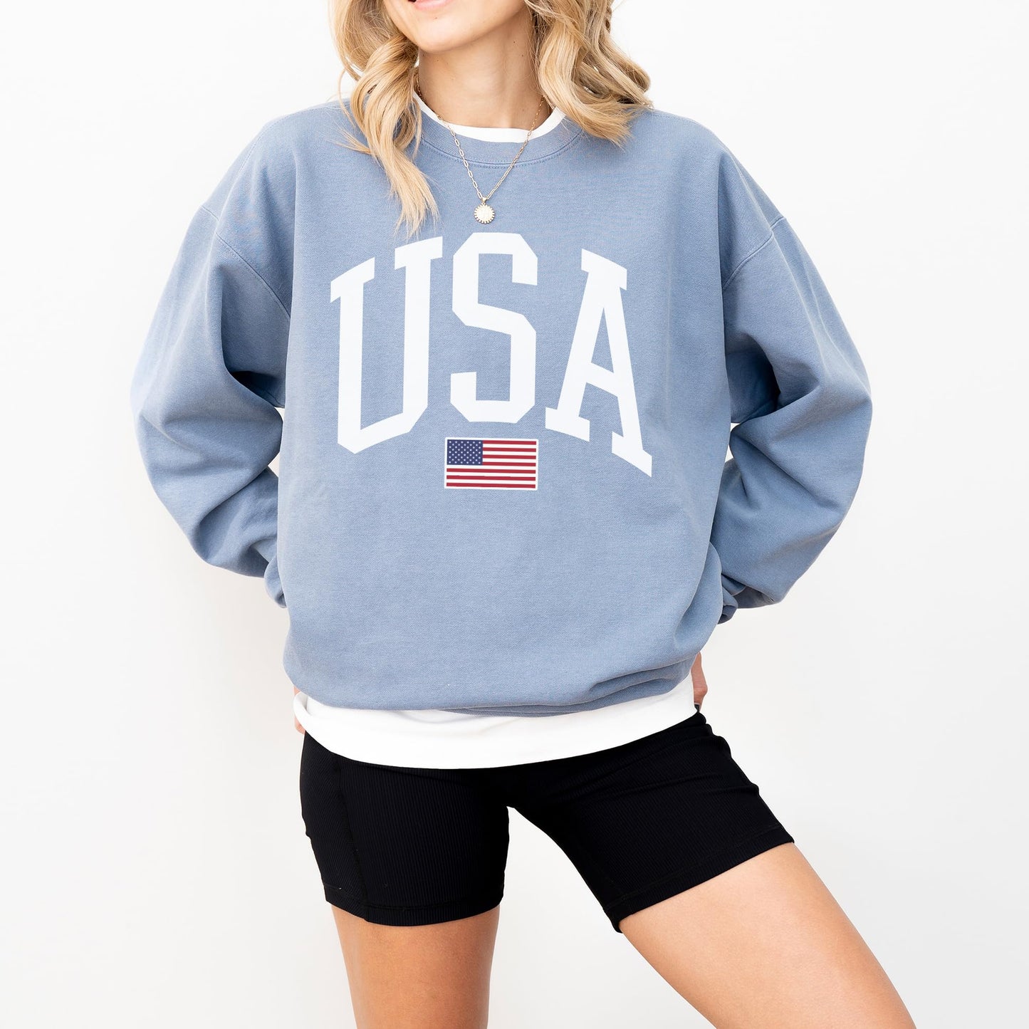 USA Flag Graphic Sweatshirt for 4th of July – Unisex Pullover for Women and Men, 80% Cotton, Perfect for Independence Day