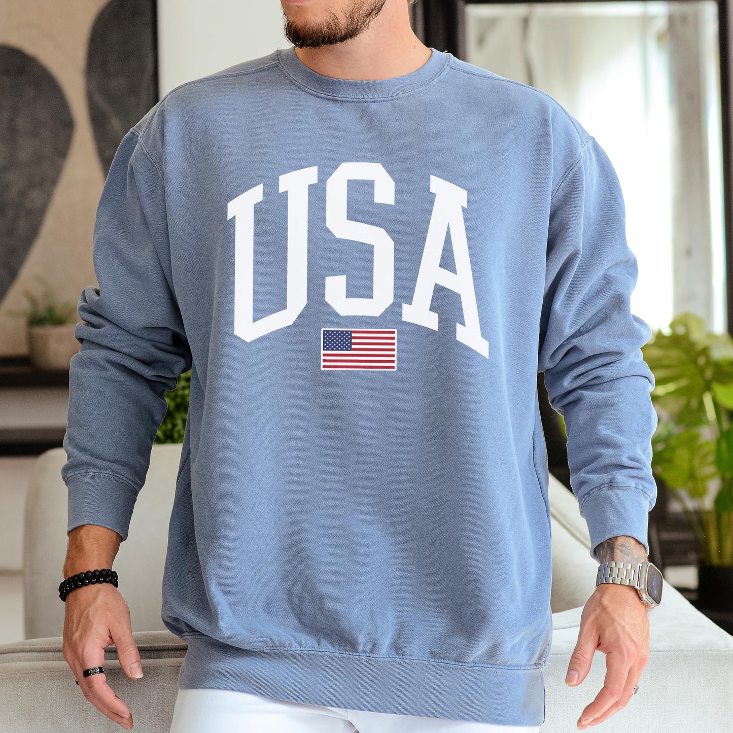 USA Flag Graphic Sweatshirt for 4th of July – Unisex Pullover for Women and Men, 80% Cotton, Perfect for Independence Day