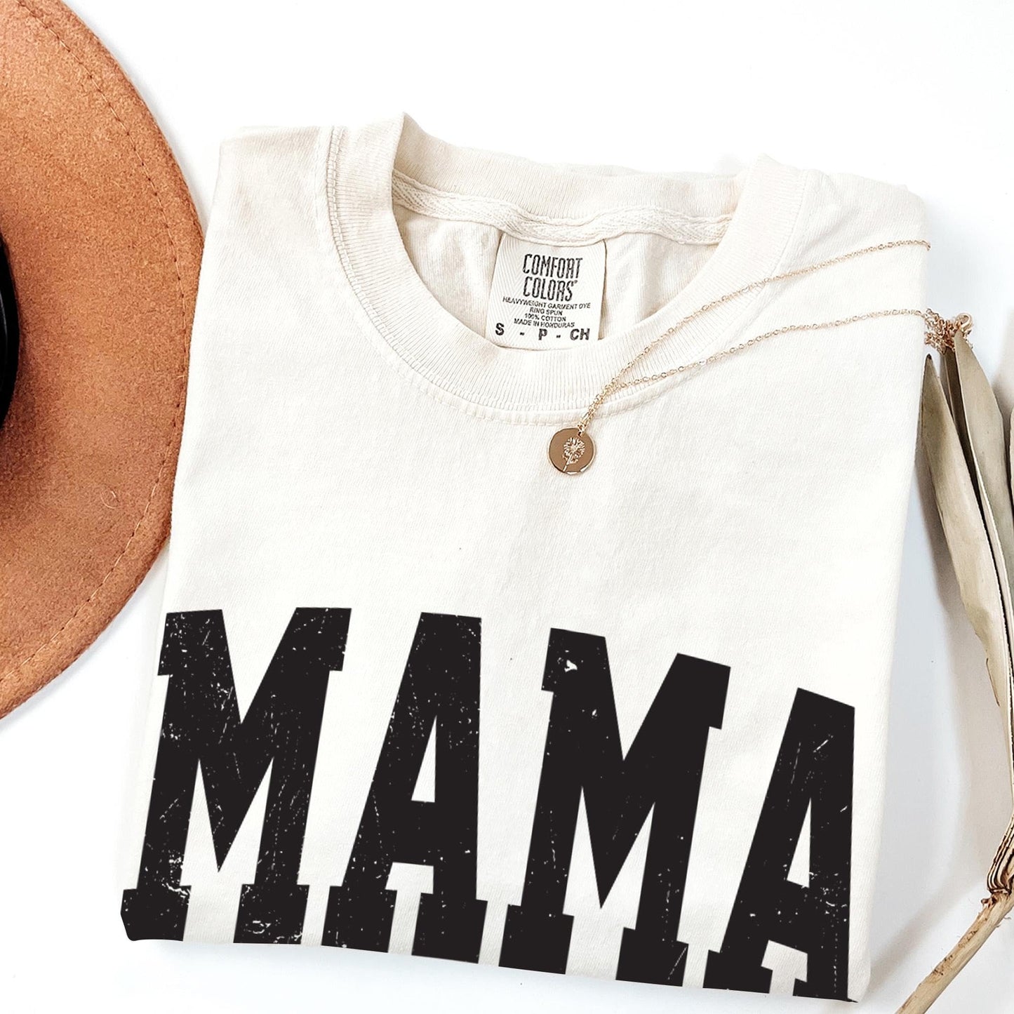 Couple T-Shirt Mama, Dad, Est. 2024 Shirt for Men and Women 100% Cotton Retro Look Oversized Graphic Tee