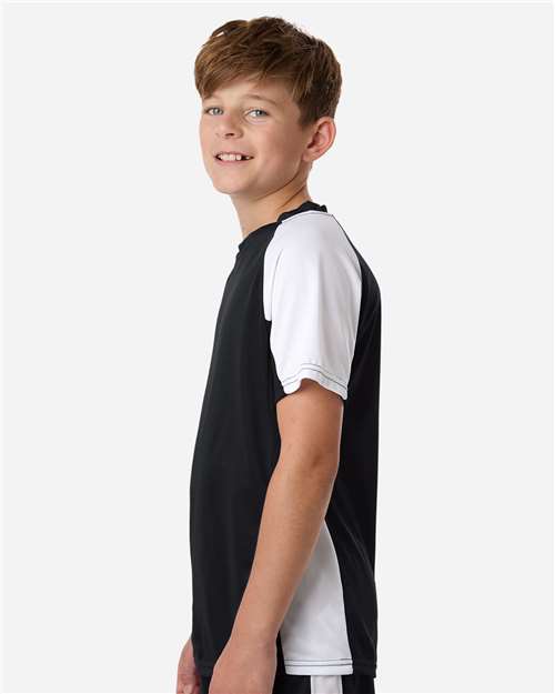 Black/ White