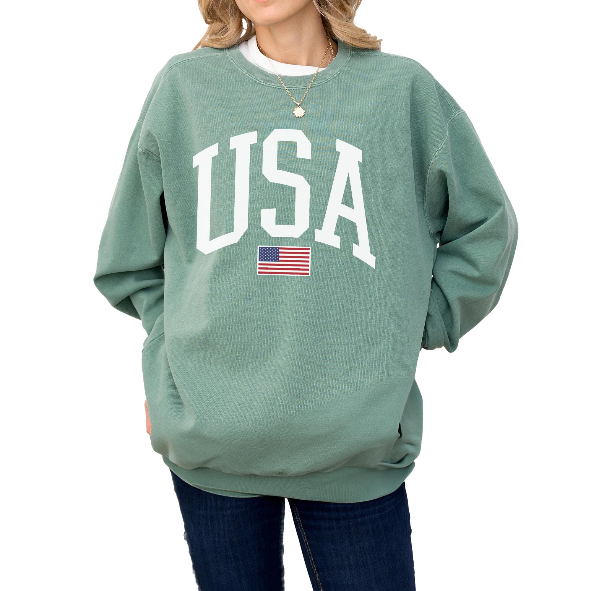 Tee Territory USA Flag Sweatshirt for 4th of July, Independence Day – Graphic Pullover for Women, Men, Unisex, 80% Cotton