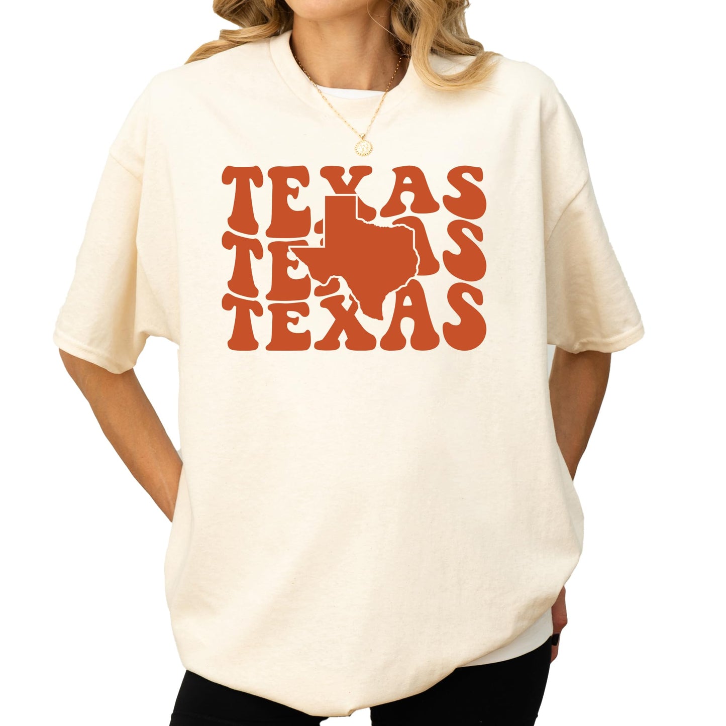 Texas Retro Graphic T-Shirt – Vintage Bold Lettering State Pride Tee – Southern Style Unisex Shirt